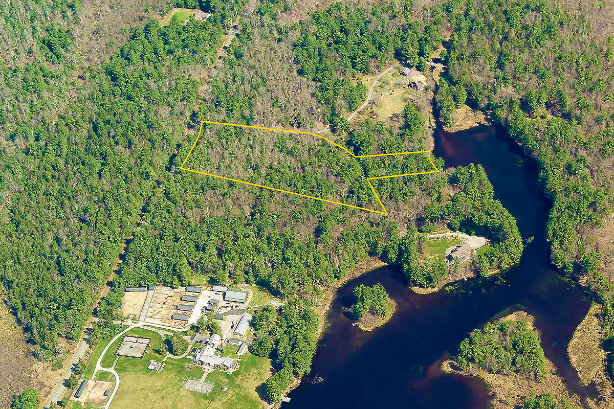 Pond Frontage in Forestburgh HUTS Land Listings